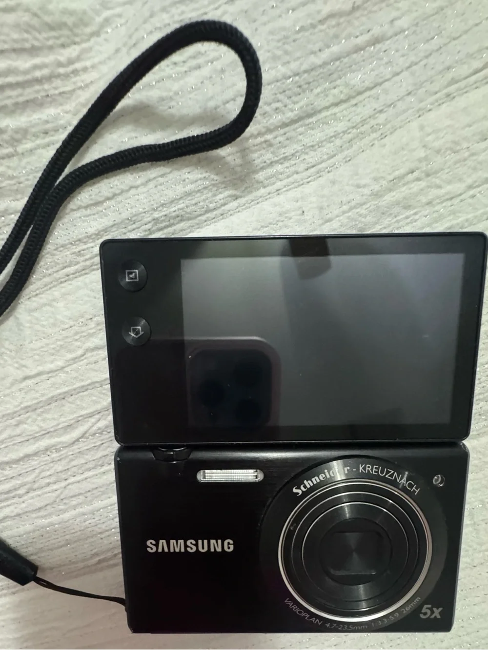 Samsung Black Compact Point-and-Shoot Camera with Wrist Strap